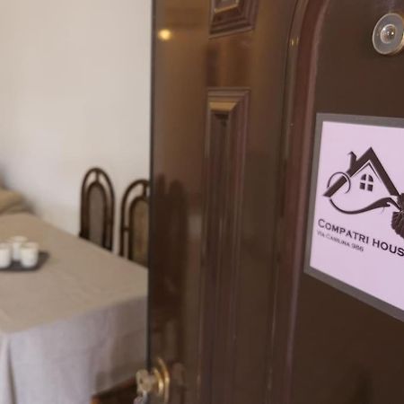 Апартаменты Compatri House Osteria dell' Osa Экстерьер фото